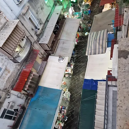 Piccole Donne Naples