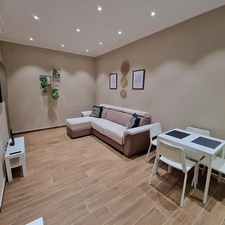 Piccole Donne Naples