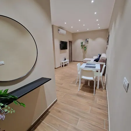 Piccole Donne * Naples